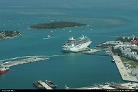 Photo by elki | Key West  plane, cessna, cruise